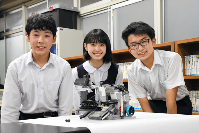 シカのフン拾うロボット開発　奈良の中学生が国際大会へ、　フン虫「オレの仕事が･･･」