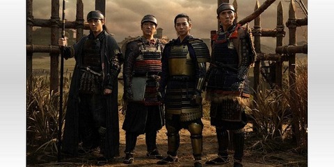 大河ドラマ、合戦シーンは大型ビジョン前で撮影か。LEDパネルに合戦シーン流し前で役者が演技 : ファンサマリィ