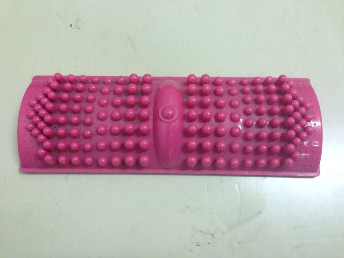 足裏マッサージをしてみました 青竹踏み 草と麦と葉