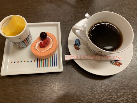 E7B26A90-6C10-45D8-850D-EE37191DE075