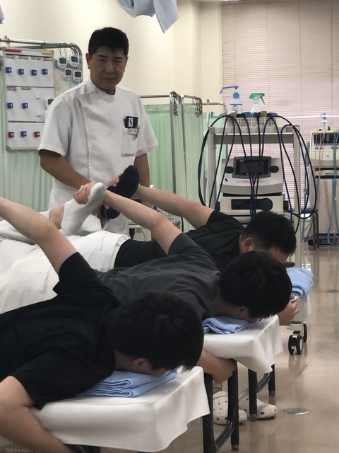 5EB5BB0E-E93C-445B-AD22-7F3D63EACA4D