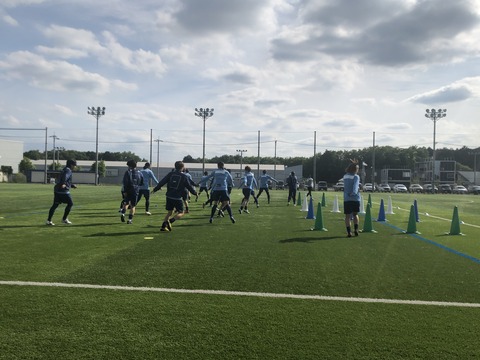 D26258EB-CCCD-4F26-BD2C-C0FE0BF3C032