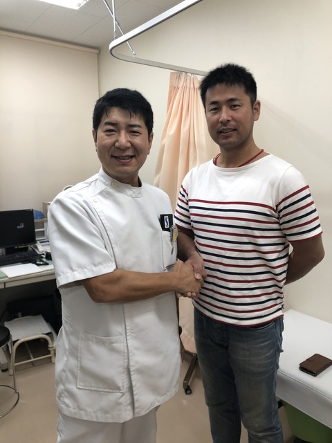 A34EC527-9C0F-412B-9912-2ED1370CA67C