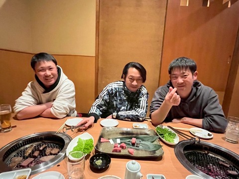 FE023126-71C9-439E-94B7-77383F8FDD4C