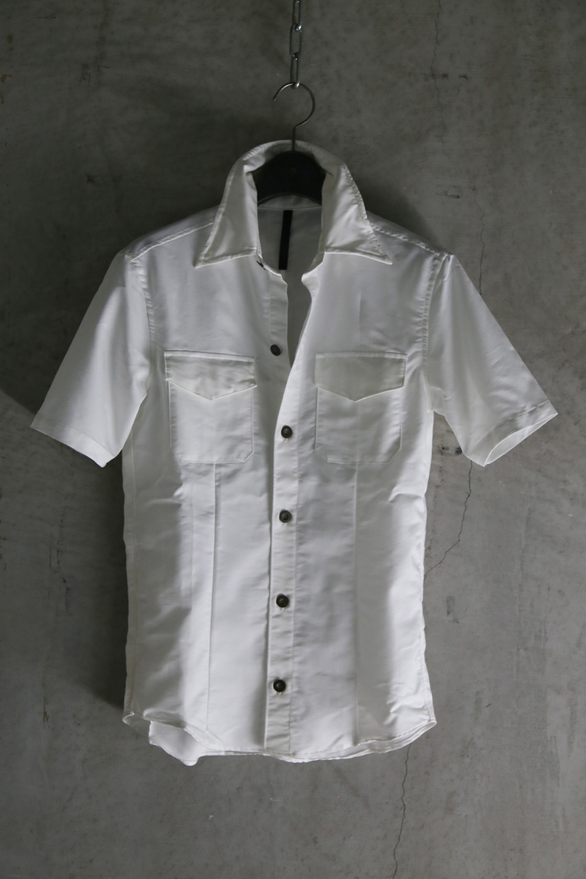 こんな素敵なシャツなども入荷しているのでチェックしてみてくださいな : 「 足跡 」 Garage EDEN _ uranotakahiro ...