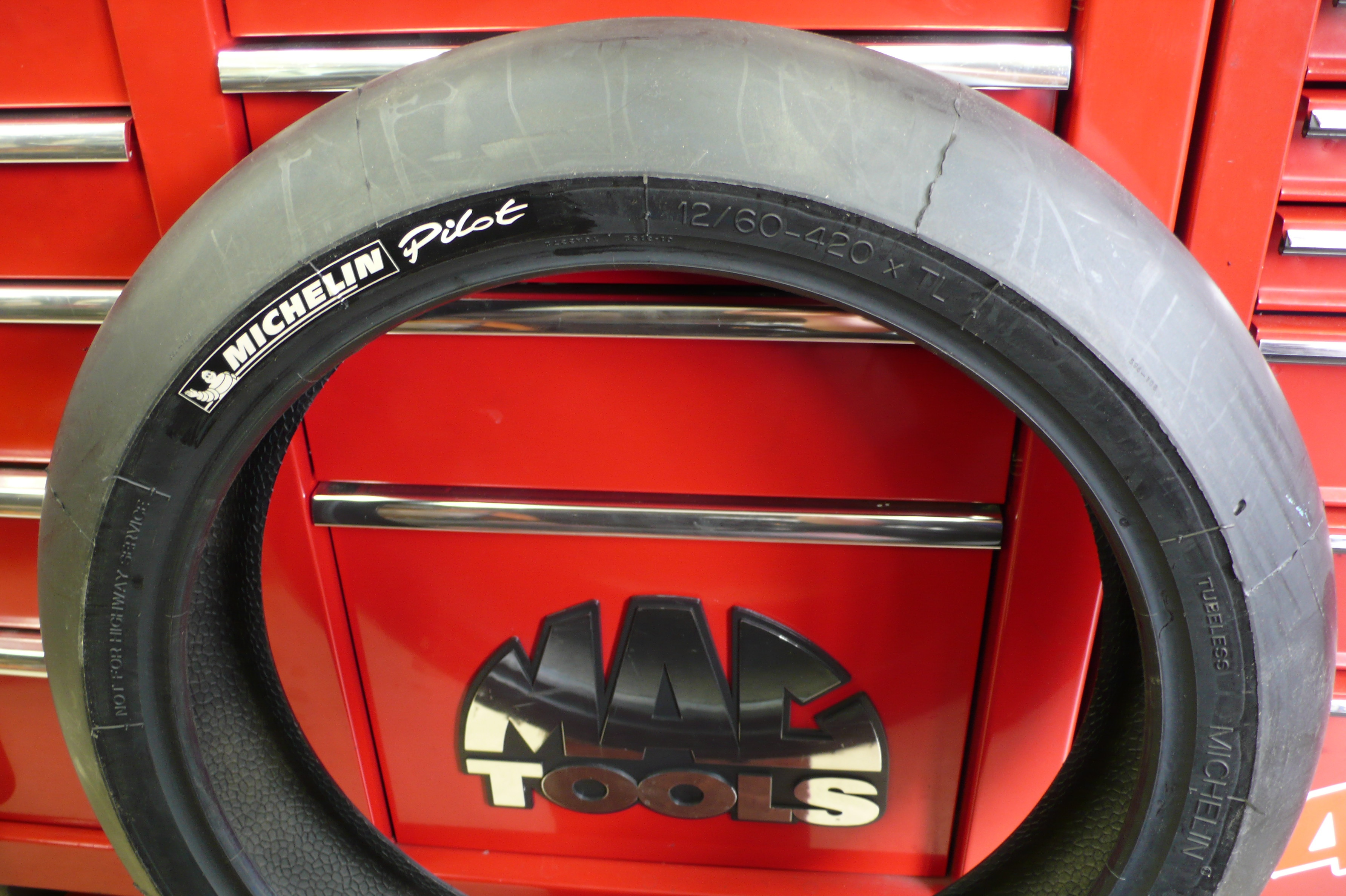 【未使用】Michelin motard ミシュラン モタード スリック タイヤ 楽天市場】ミシュラン スーパーモタードの通販