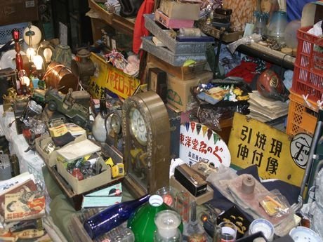 骨董市のススメ 珈琲焙煎所 氷川下十番地 主の独り言