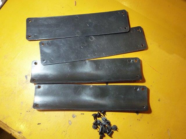 カーペット Miniと過ごすgaragelife