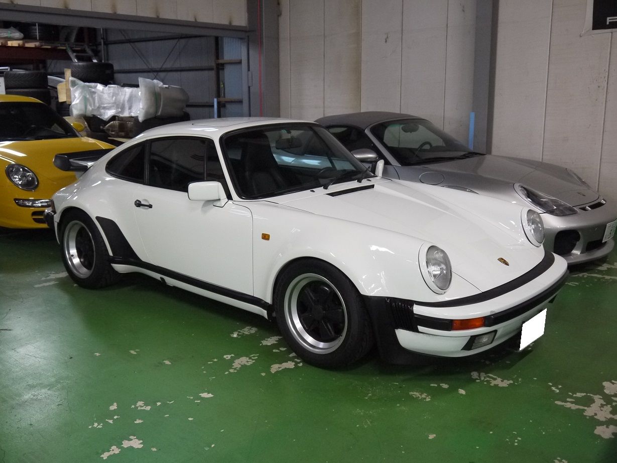 ９３０ターボルックの嫁ぎ先が決まりました ポルシェ中古車販売 Garage J