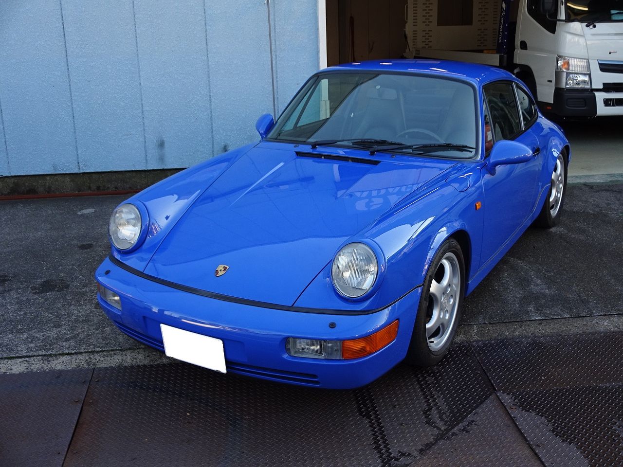 マリタイムブルーの９６４の嫁ぎ先が決まりました ポルシェ中古車販売 Garage J