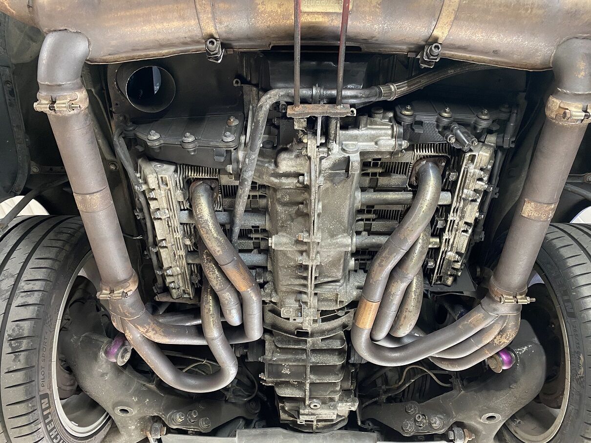 964改3 8のエンジン下回り ポルシェ中古車販売 Garage J 964改3 8のエンジン下回り ポルシェ中古車販売 Garage J