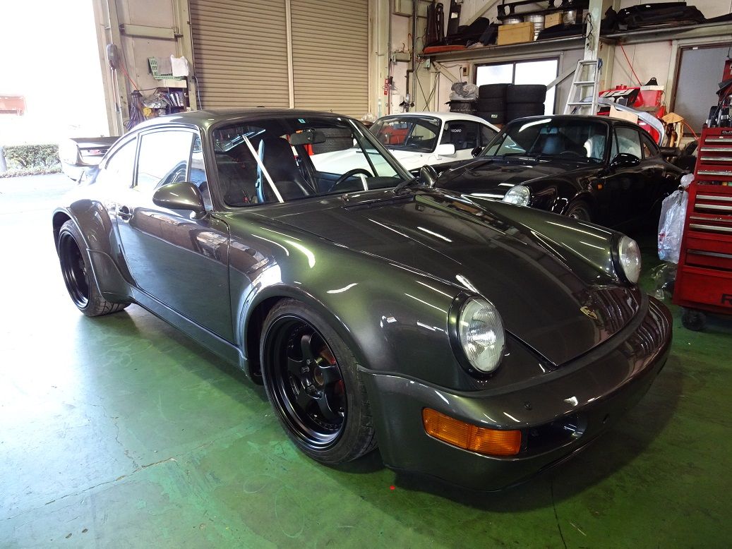 ｈさんの９６４ターボルック ボディ完成 ポルシェ中古車販売 Garage J