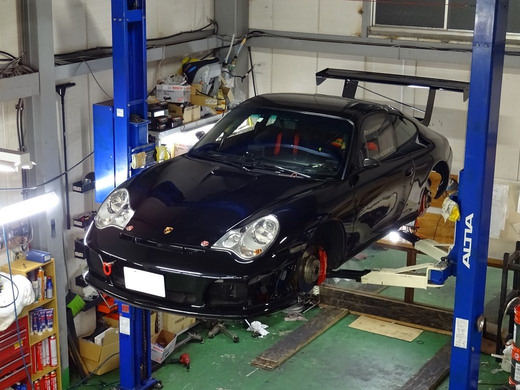 ｋさんのｇｔ３ｃｓ 納車前の最終チェックちう ポルシェ中古車販売 Garage J