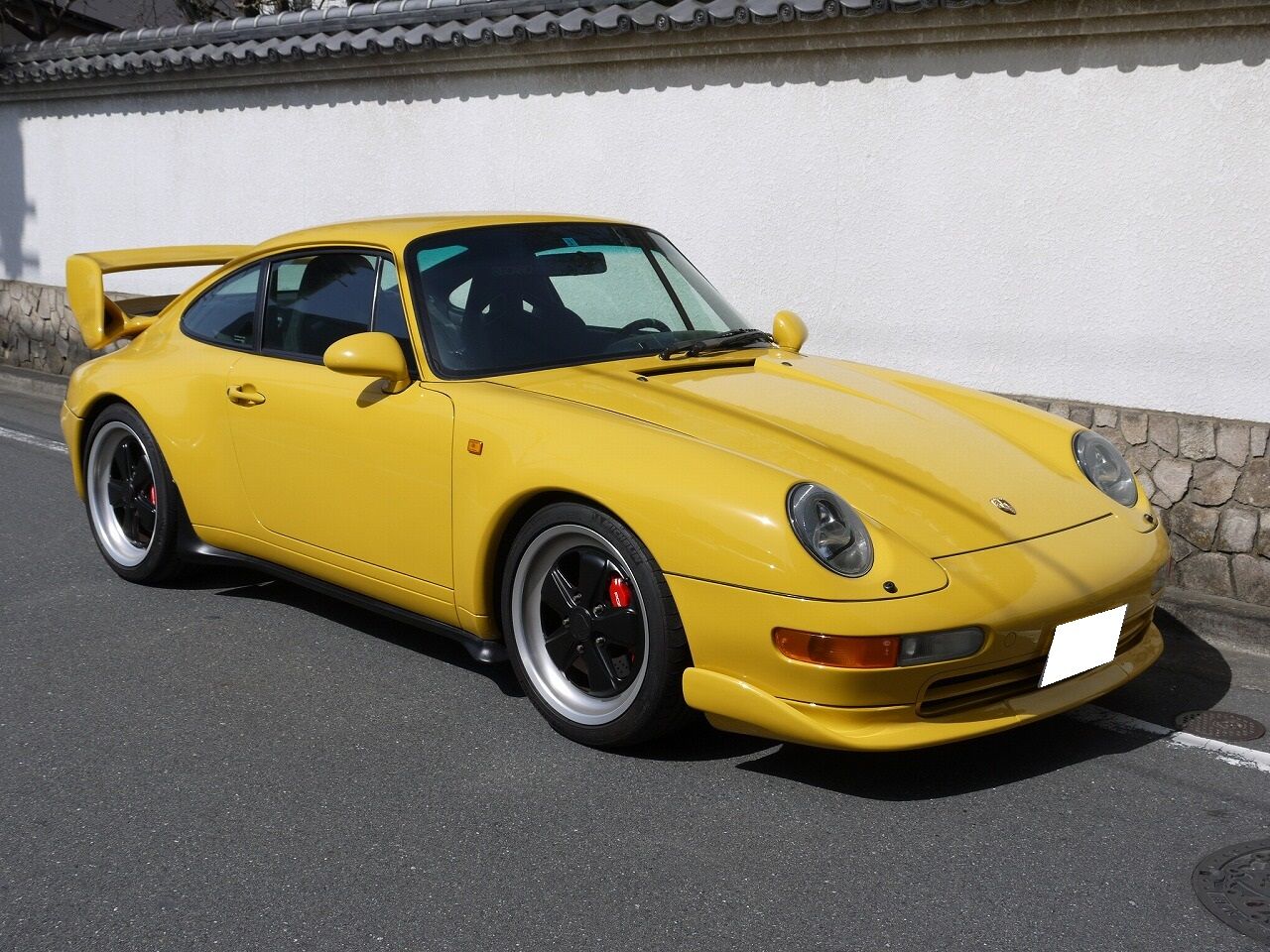 黄色い９９３の嫁ぎ先が決まりました ポルシェ中古車販売 Garage J
