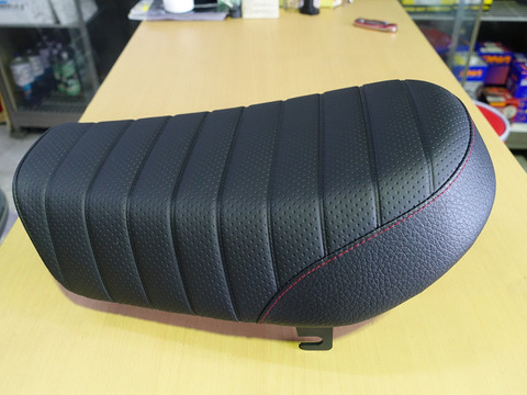 R08931
