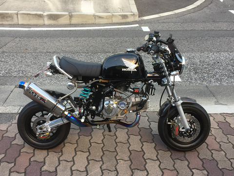 R06813