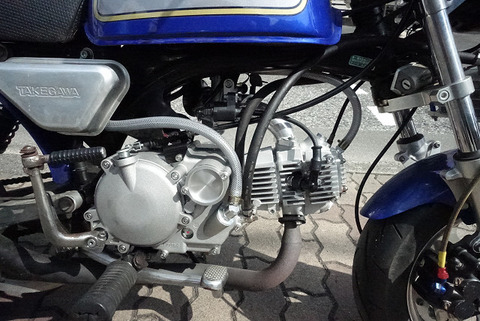 R18053