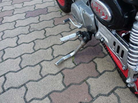 R10869