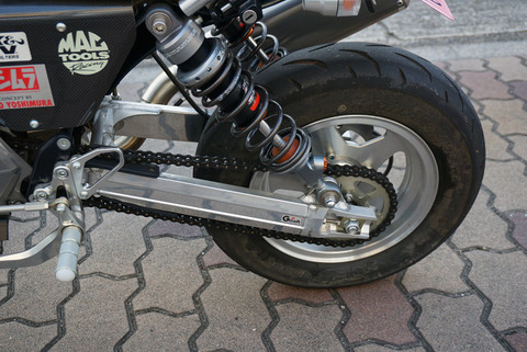 R04072