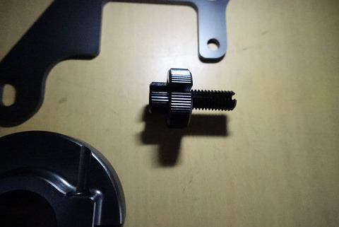 R18050