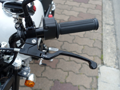 R11030