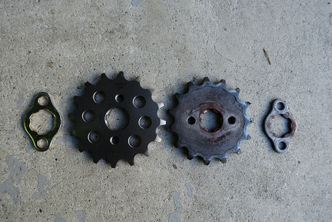 R15602