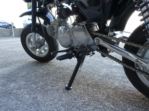 R10020