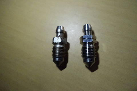 R16721