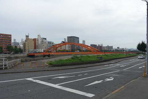 R11806