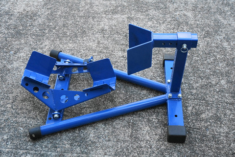 R05889