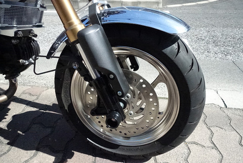R18065