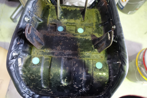 R16009