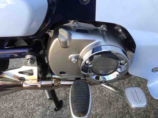 スーパーカブc125エンジンオイル交換 ガレージネバーランドの週刊カスタム情報 スーパーカブc125エンジンオイル交換 ガレージネバーランドの週刊カスタム情報