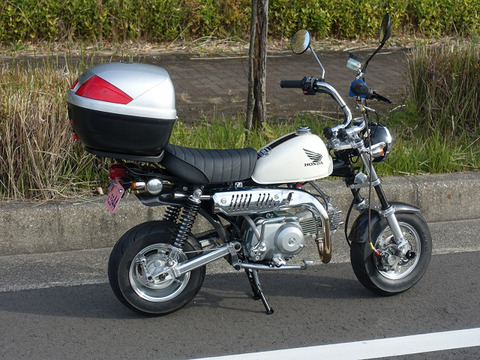 R09000