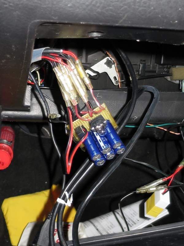 アクセサリー電源瞬停防止回路 Garagenovlog