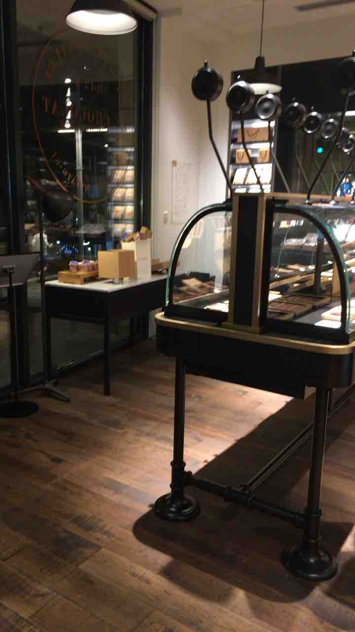 六本木 東京 ル ショコラ アラン デュカス おすすめ チョコレート マカロン 追記 アラサーolのスイーツ食べ歩き 本当に美味しい おすすめ絶品スイーツ紹介