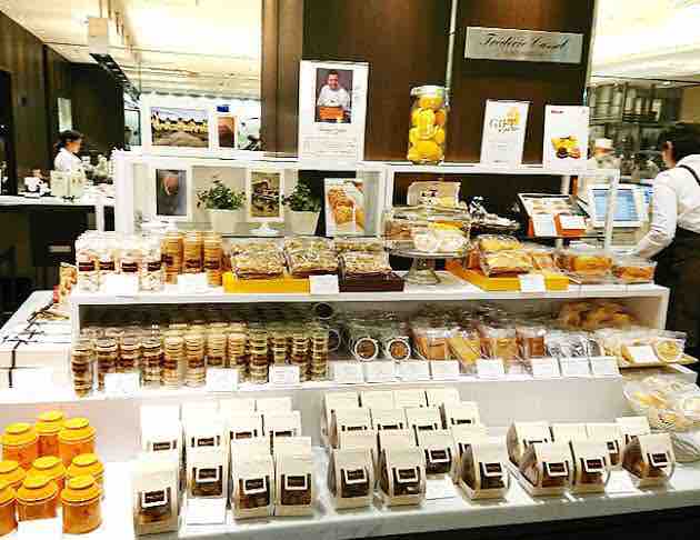 銀座 フレデリックカッセル 銀座三越 おすすめ ミルフィーユ アラサーolのスイーツ食べ歩き 本当に美味しい おすすめ絶品スイーツ紹介