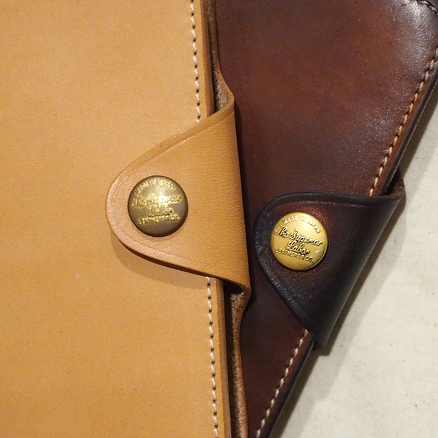 新品箱入りSUPERIOR LABORシュペリオールレイバーiPhoneXケース THE SUPERIOR LABOR/シュペリオールレイバー leather roll pen