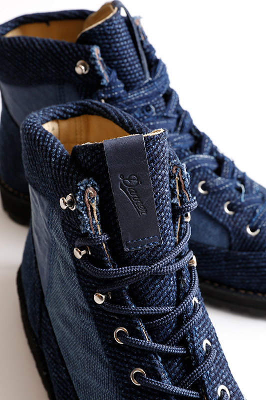 靴 FDMTL DANNER BY FDMTL DANNER LIGHT Danner FDMTL Exclusive Lifestyle Capsule Collection | Hypebeast