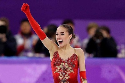 フィギュア ザギトワ 17 さんの無免許運転摘発へ 来季曲目 盗用 批判も ガールズvipまとめ