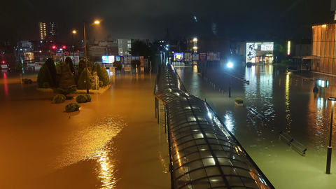 SnapCrab_NoName_2023-_1o-00