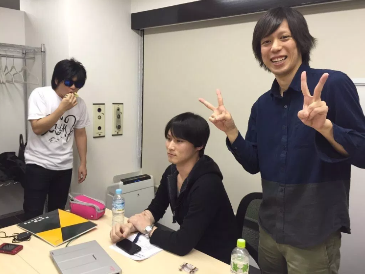 加藤純一 ニコニコは捨てる もこう ニコニコは捨てる キヨ ニコニコは捨てる ガールズ速報 がるそく