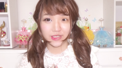 女子の反応 顔片側のみメイク 半顔メイク が話題に メイク系youtuberの間で流行 ガールズ速報 がるそく 女子の反応 顔片側のみメイク 半顔メイク が話題に メイク系youtuberの間で流行 ガールズ速報 がるそく