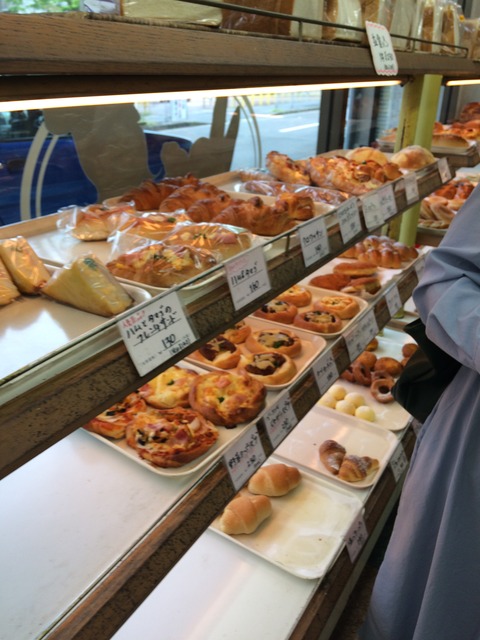 A8B4571F-9379-4FA0-9E1F-BD31D4AE71AD