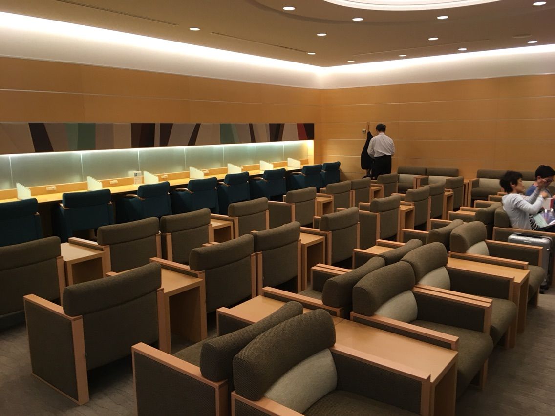 中部国際空港 セントレア Jal Ana共同ラウンジ 味仙 元祖台湾ラーメン 我流研究所