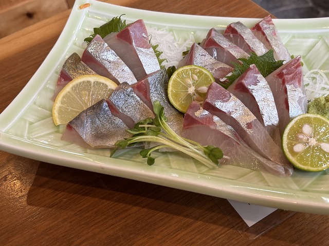 シマアジお造り1-1