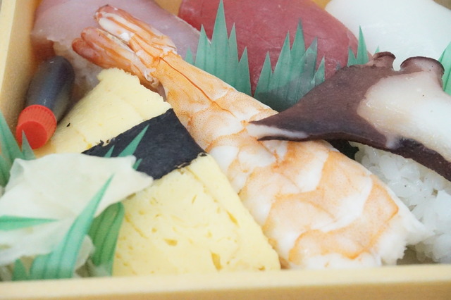 にぎりたまごえび1