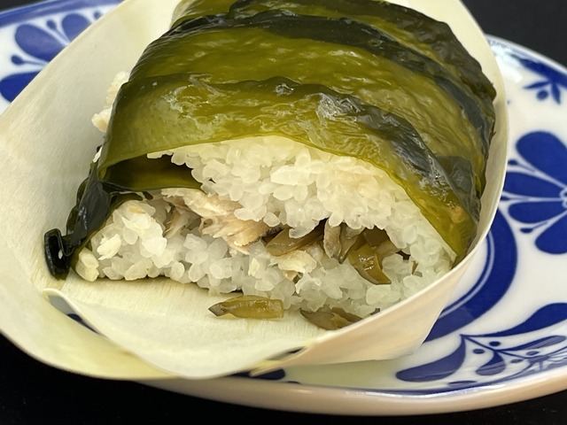 ❶鳴門わかめと塩焼鯛巻き1-1-1