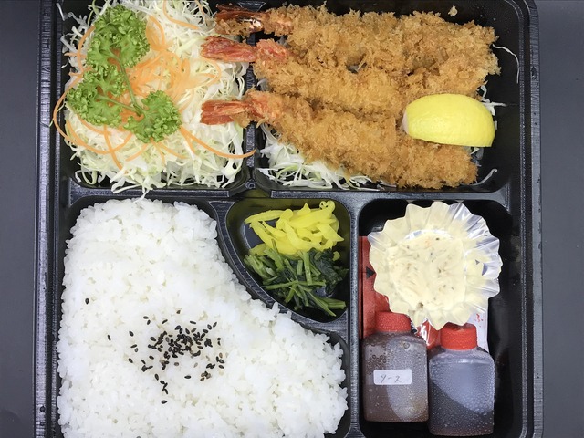 エビフライ弁当2