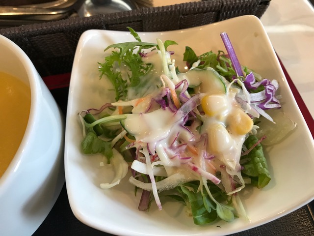 パスタランチサラダ